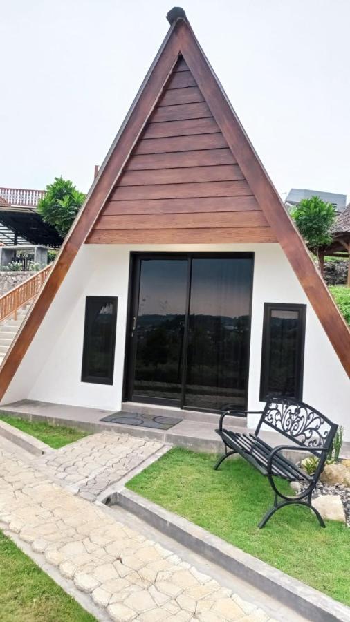 Joglo Kumpul Resort Cangkiran エクステリア 写真